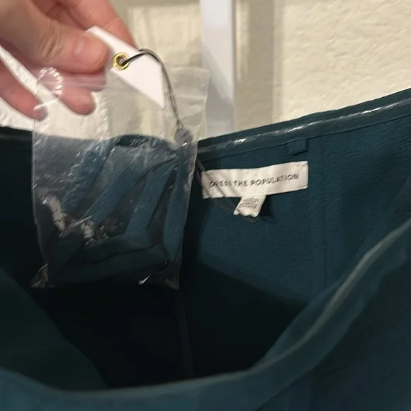 NWOT Dress the Population Kai Gown in Pine - Picture 7 of 8